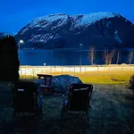 Jolster - View